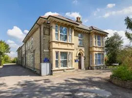 Shelford Lodge