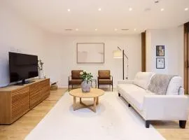 Mill Hill Mews Home with Garden