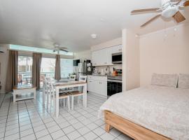 Park Place Unit 122, Hotel in Cedar Key