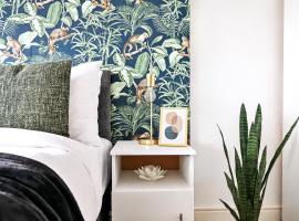 Modern Ealing Broadway Apt -2 mins To Tube & Well-Equipped, hotel v destinaci Ealing
