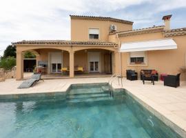 maison de cahuette, Hotel in Cabannes