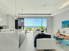 Oceanfront Four-Bedroom Luxury Villa