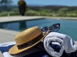 Wake Up to Stunning Views - Luxury Counrty Escape by Scotch Hill Truffle Farm