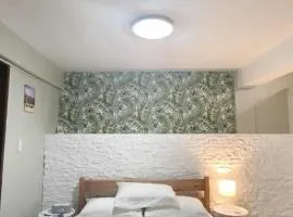 Garden apartment with pool view