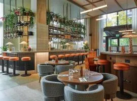 TRIBE London Canary Wharf