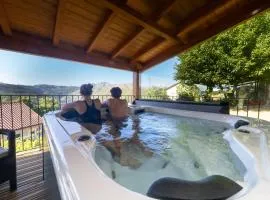 Castelo Gerês - Exquisite Eco-Cottage - jacuzzi