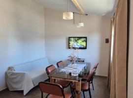 Caba&ntilde;a Zorro Verde, rumah kotej di Potrero de los Funes