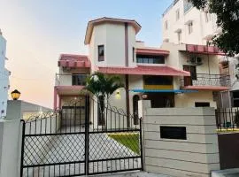 Majestic Villa Luxurious 5BHK AC