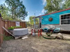 Walk to Lake Travis Austin Tiny Home with Hot Tub!