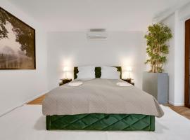 Stilvolle Apartments mit Kamin - Schlossblick und großer Terrasse 2-4 Zimmer 50-140qm - nahe A1 und Schloss Burg - Köln, hotel en Solingen