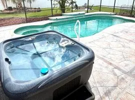 Heated Pool, Hot Tub, Fire Pit, Games, RV and Boat Parking