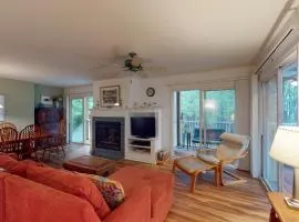 Sea Colony - 56106 Whispering Pines Ct