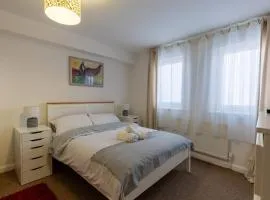 Central Luton Ground Floor Flat Sleeps 4