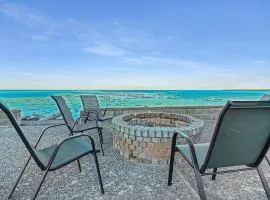 Sq Seaside Cottage