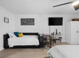 Sunshine Studio in South Florida