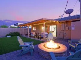 Old Town Saguaro - Private Pool, Fire Pit & Games