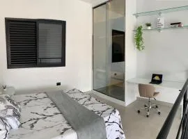 Loft de luxo em Peruíbe, próximo a praia, Smart Lock, Wi-Fi, Home office