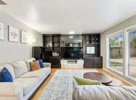 Monthly Rental - Elegant 4BR Residence in Beaverton Neighborhood