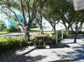 Charming Bayfront Cottage in Heart of Islamorada with Pool, Dockage, Beach, Kayaks & More
