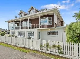 Roberts Street Central