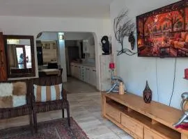 Home in Pretoria near Menlyn Maine