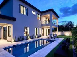 LUXE-Boho House-Heated Pool-Camelback Mountain