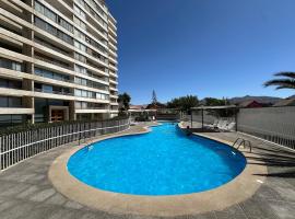 Departamento en condominio Los Carrera 2092 a pasos casino Antay, hotel in Copiapó