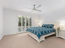 Luxury 4BR Saratoga Retreat w/ Water Views & Pool