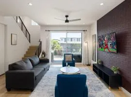 Agua Linda - 2 Units - Hot Tub - Heart of Old Town