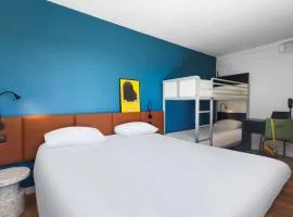 ibis Auch