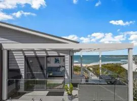 Beachfront Studio Surf Side