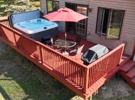 New! Crystal Dreams - Lovely Chalet at Crystal Mt, hotel v destinaci Thompsonville