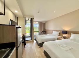 Rangsit Residence & Hotel, hotel in Ban Talat Rangsit