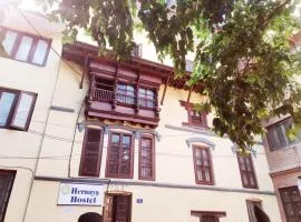 Heranya hostel