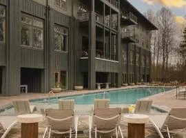 Landing Apartments - Oakwood