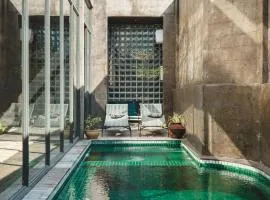 The Lima Ocean Suites Pererenan