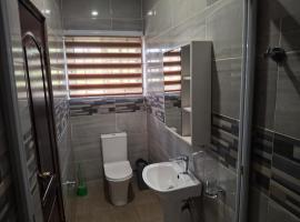 Douglas Luxury Apartments At Douglas Court, Adenta, Accra, hotel a Accra