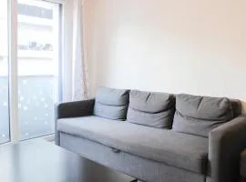 Charming modern 2-room apartment near Paris