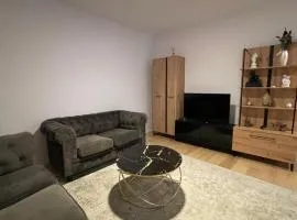 London Residence Deluxe 2-Bedroom