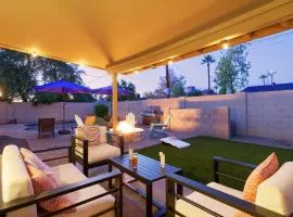 Old Town Saguaro - Private Pool, Fire Pit & Games