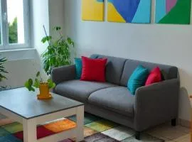 APT Iere ETAGE PARKING PRIVE AVEC GARAGE MOTO VELO