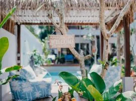 28 Degrees Lembongan