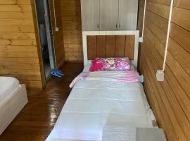 Qafeshtama Guesthouse, B&B in Krujë