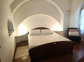 House of the Arches