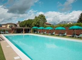 Hotel Ristorante La Lanterna, φθηνό ξενοδοχείο σε Castelnuovo di Garfagnana