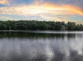 Rennie Lake Hideaway