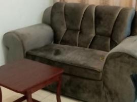 Royalcarevillas, B&B in Thika