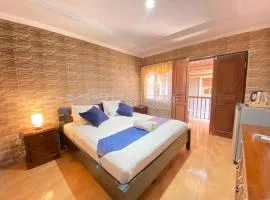 ABI Hotel3 - 1 minute to the Beach and 1 second to the Mall