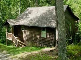 Rustic Yet Modern Fishing and White Water Rafting Cabin in Scenic Nantahala Mountains of North Carolina