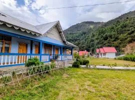 Accomoon River Side Cottages